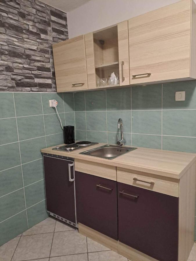 Apartma B & O Idrija Luaran gambar