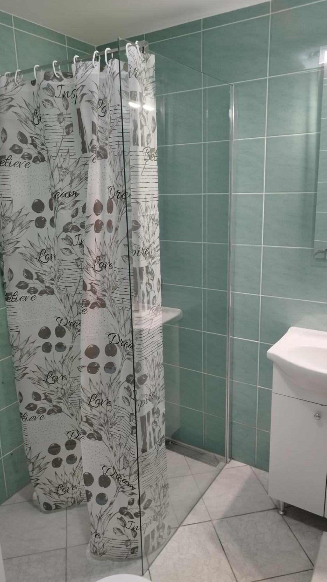 Apartma B & O Idrija Luaran gambar